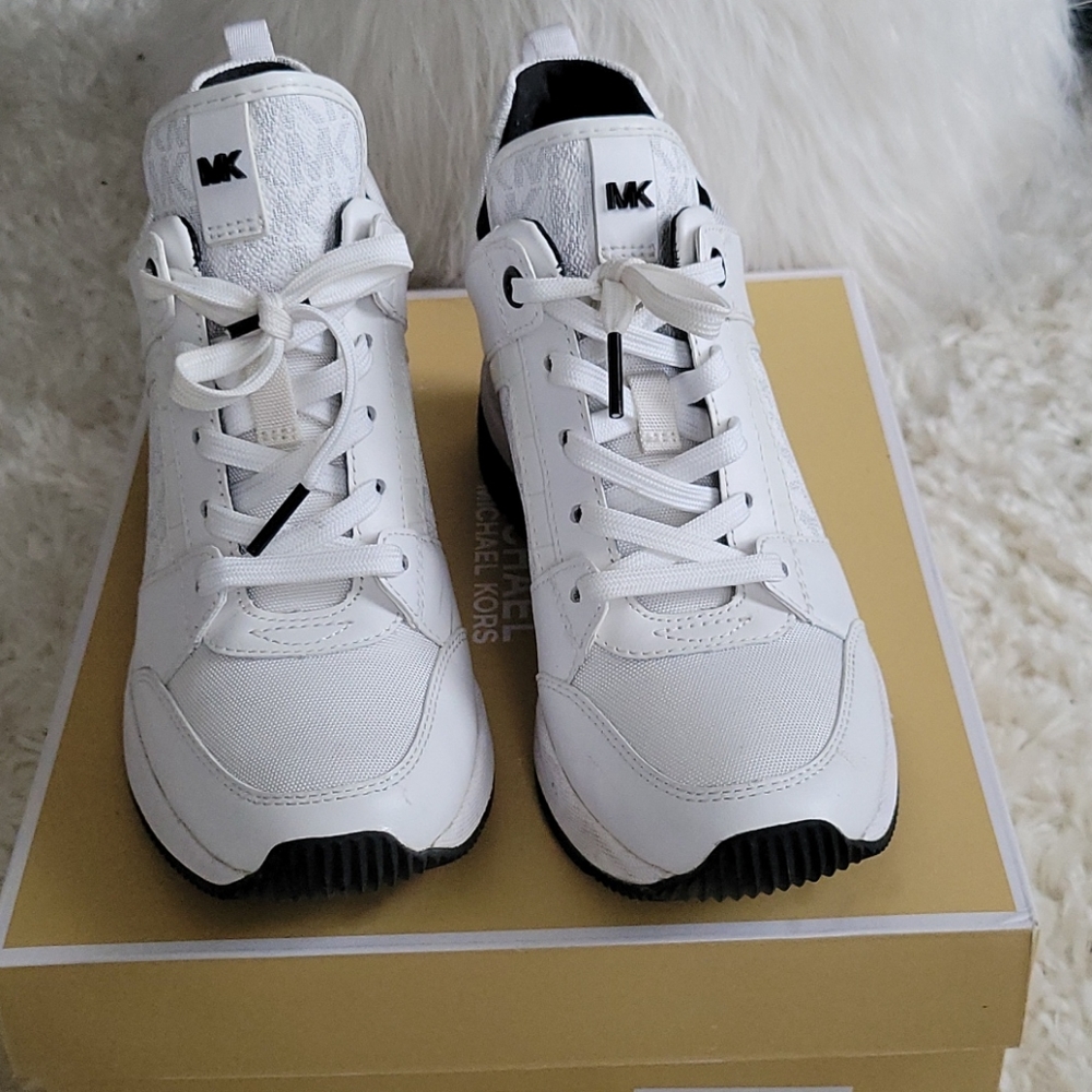 Michael kors sneakers